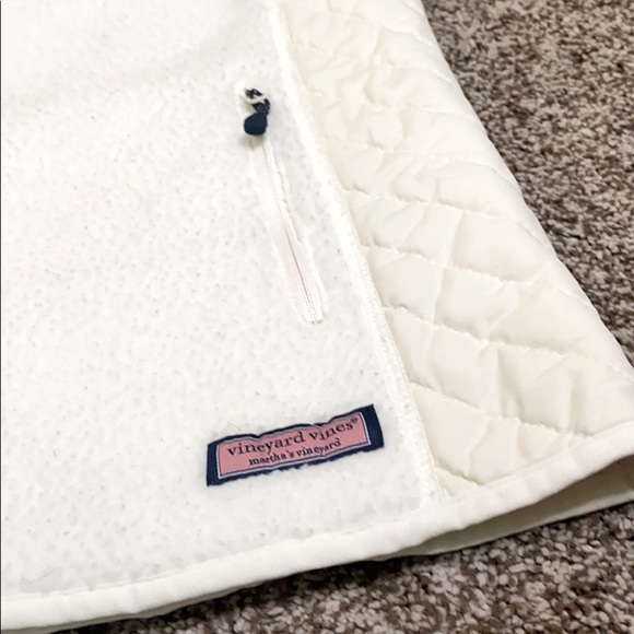 Vineyard Vines Sherpa Fleece Vest - Picture 5 of 7